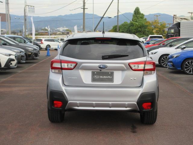 ＸＶ ２．０ｉ－Ｌ　アイサイト　ＳＤ地デジナビ　ドラレコ　ＥＴＣ　バックカメラ　ヒルホールド　ＶＤＣ　ＳＲＨ　リヤビークルディデクション　Ｘ－ＭＯＤＥ　電動パーキングブレーキ　アイドリングストップ　　マルチファンクションディスプレイ　トノカバー　プッシュスタート（22枚目）