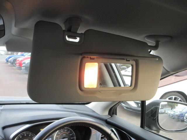 ＸＶ ２．０ｉ－Ｌ　アイサイト　ＳＤ地デジナビ　ドラレコ　ＥＴＣ　バックカメラ　ヒルホールド　ＶＤＣ　ＳＲＨ　リヤビークルディデクション　Ｘ－ＭＯＤＥ　電動パーキングブレーキ　アイドリングストップ　　マルチファンクションディスプレイ　トノカバー　プッシュスタート（56枚目）