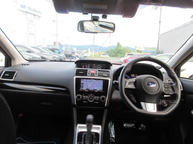 レヴォーグ １．６ＧＴ　ＥｙｅＳｉｇｈｔ　　メモリ地デジナビ　ドラレコ　ＥＴＣ　バックカメラ　　電動パーキングブレーキ　ヒルホールド　ＶＤＣ　アイドリングストップ　マルチファンクションディスプレイ　オートライト　パドルシフト　ＵＳＢ電源　オートエアコン（2枚目）