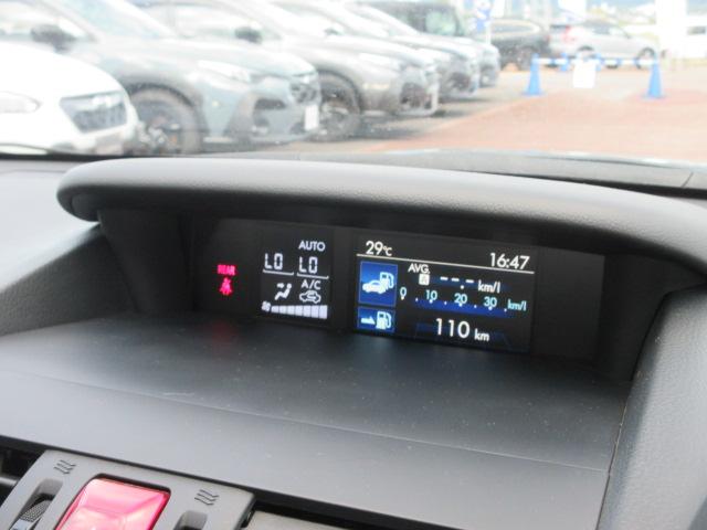 レヴォーグ １．６ＧＴ　ＥｙｅＳｉｇｈｔ　　メモリ地デジナビ　ドラレコ　ＥＴＣ　バックカメラ　　電動パーキングブレーキ　ヒルホールド　ＶＤＣ　アイドリングストップ　マルチファンクションディスプレイ　オートライト　パドルシフト　ＵＳＢ電源　オートエアコン（14枚目）