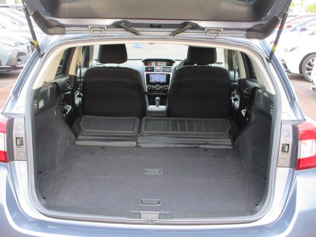 レヴォーグ １．６ＧＴ　ＥｙｅＳｉｇｈｔ　　メモリ地デジナビ　ドラレコ　ＥＴＣ　バックカメラ　　電動パーキングブレーキ　ヒルホールド　ＶＤＣ　アイドリングストップ　マルチファンクションディスプレイ　オートライト　パドルシフト　ＵＳＢ電源　オートエアコン（24枚目）