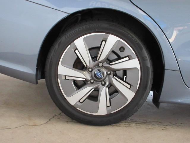 レヴォーグ １．６ＧＴ　ＥｙｅＳｉｇｈｔ　　メモリ地デジナビ　ドラレコ　ＥＴＣ　バックカメラ　　電動パーキングブレーキ　ヒルホールド　ＶＤＣ　アイドリングストップ　マルチファンクションディスプレイ　オートライト　パドルシフト　ＵＳＢ電源　オートエアコン（27枚目）