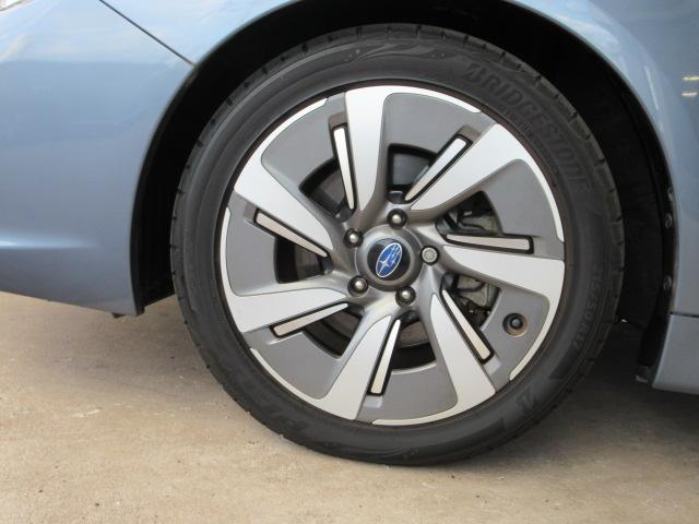 レヴォーグ １．６ＧＴ　ＥｙｅＳｉｇｈｔ　　メモリ地デジナビ　ドラレコ　ＥＴＣ　バックカメラ　　電動パーキングブレーキ　ヒルホールド　ＶＤＣ　アイドリングストップ　マルチファンクションディスプレイ　オートライト　パドルシフト　ＵＳＢ電源　オートエアコン（28枚目）