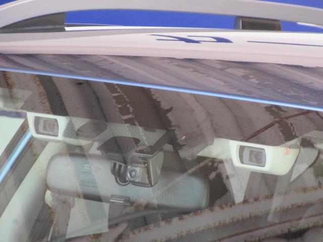 ＸＶ １．６ｉ－Ｌ　　アイサイト　ＳＤ地デジナビ　ドラレコ　ＥＴＣ　バックカメラ　サイドカメラ　ＬＥＤヘッドライト　アクセサリーライナー　フォグランプ　ＡＶＨ　電動パーキングブレーキ　アイドリングストップ　ＳＲＨ　ＶＤＣ　オートエアコン　ステアリングリモコン（7枚目）