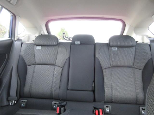 ＸＶ １．６ｉ－Ｌ　　アイサイト　ＳＤ地デジナビ　ドラレコ　ＥＴＣ　バックカメラ　サイドカメラ　ＬＥＤヘッドライト　アクセサリーライナー　フォグランプ　ＡＶＨ　電動パーキングブレーキ　アイドリングストップ　ＳＲＨ　ＶＤＣ　オートエアコン　ステアリングリモコン（26枚目）