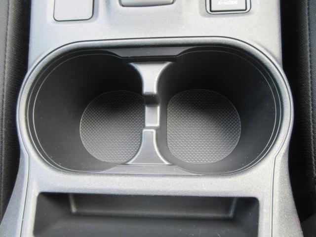 ＸＶ １．６ｉ－Ｌ　　アイサイト　ＳＤ地デジナビ　ドラレコ　ＥＴＣ　バックカメラ　サイドカメラ　ＬＥＤヘッドライト　アクセサリーライナー　フォグランプ　ＡＶＨ　電動パーキングブレーキ　アイドリングストップ　ＳＲＨ　ＶＤＣ　オートエアコン　ステアリングリモコン（53枚目）