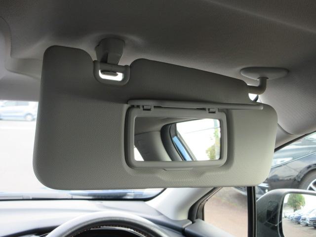 ＸＶ １．６ｉ－Ｌ　　アイサイト　ＳＤ地デジナビ　ドラレコ　ＥＴＣ　バックカメラ　サイドカメラ　ＬＥＤヘッドライト　アクセサリーライナー　フォグランプ　ＡＶＨ　電動パーキングブレーキ　アイドリングストップ　ＳＲＨ　ＶＤＣ　オートエアコン　ステアリングリモコン（57枚目）