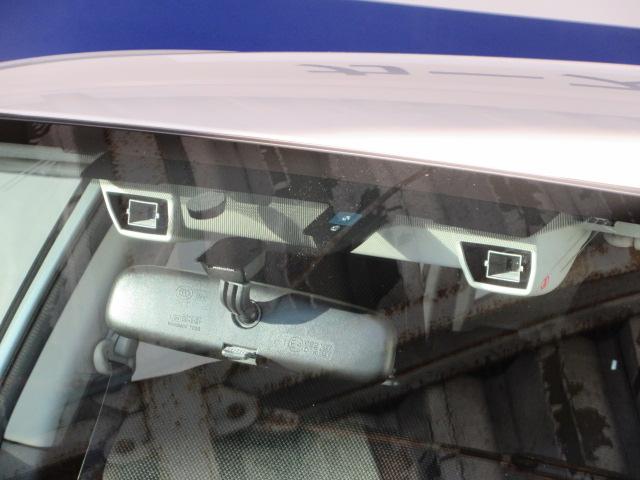 ＸＶ ２．０ｉ－Ｌ　アイサイト　アイドリングストップ　　タイヤ新品　プッシュエンジンスタート　リモコンアクセスキー　マルチファンクションディスプレイ　ＨＩＤヘッドライト　パドルシフト　オートライト　オートエアコン　運転席・助手席パワーシート　ドリンクホルダー（17枚目）