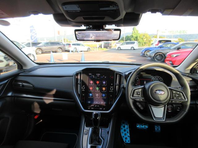 レヴォーグ ＧＴ－Ｈ　ＥＸ　アイサイト　Ｘ　地デジナビ　バックカメラ　サイドカメラ　フロントカメラ　フレキシブルタワーバー　リヤビークルディデクション　パワーシート　オートビークルホールド　電動パーキングブレーキ　運転席シートメモリ　シートヒーター　ＶＤＣ（2枚目）