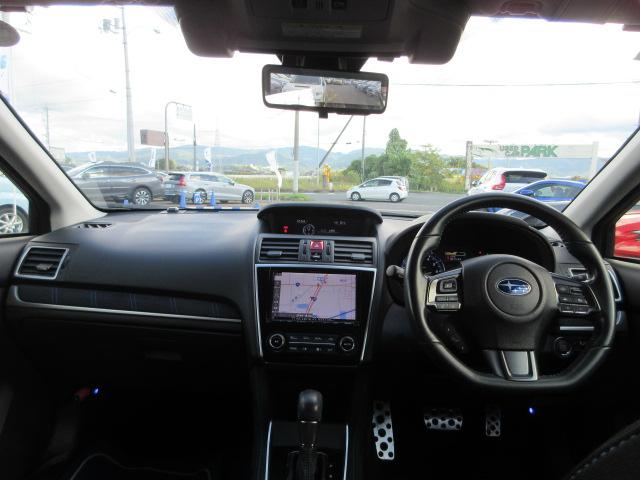 レヴォーグ １．６ＧＴ－Ｓ　アイサイト　地デジナビ　ドラレコ　ＥＴＣ　バックカメラ　サイドカメラ　リヤビークルディデクション　ＡＶＨ　電動パーキングブレーキ　パワーシート　　ＶＤＣ　スマートリヤビューミラー　アイドリングストップ　マルチファンクションディスプレイ（2枚目）