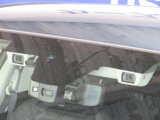 レヴォーグ １．６ＧＴ－Ｓ　アイサイト　地デジナビ　ドラレコ　ＥＴＣ　バックカメラ　サイドカメラ　リヤビークルディデクション　ＡＶＨ　電動パーキングブレーキ　パワーシート　　ＶＤＣ　スマートリヤビューミラー　アイドリングストップ　マルチファンクションディスプレイ（7枚目）