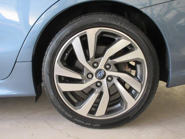 レヴォーグ １．６ＧＴ－Ｓ　アイサイト　地デジナビ　ドラレコ　ＥＴＣ　バックカメラ　サイドカメラ　リヤビークルディデクション　ＡＶＨ　電動パーキングブレーキ　パワーシート　　ＶＤＣ　スマートリヤビューミラー　アイドリングストップ　マルチファンクションディスプレイ（41枚目）