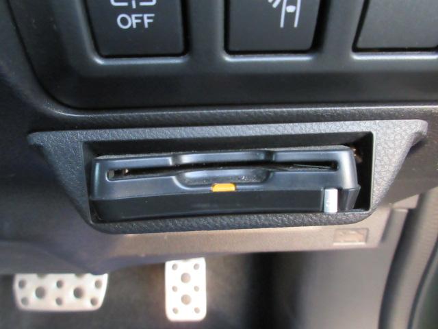 フォレスター Ａｄｖａｎｃｅ　アイサイト　メモリ地デジナビ　ドラレコ　ＥＴＣ　バックカメラ　サイドカメラ　ＡＶＨ　ＶＤＣ　Ｘ－ＭＯＤＥ　ＬＥＤヘッドライト　フォグランプ　リヤビークルディデクション　ドライバーズモニタリングシステム　パドルシフト（17枚目）