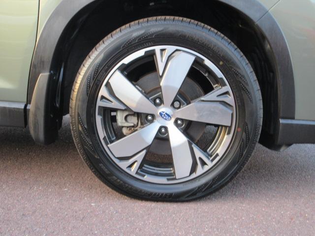 フォレスター Ａｄｖａｎｃｅ　アイサイト　メモリ地デジナビ　ドラレコ　ＥＴＣ　バックカメラ　サイドカメラ　ＡＶＨ　ＶＤＣ　Ｘ－ＭＯＤＥ　ＬＥＤヘッドライト　フォグランプ　リヤビークルディデクション　ドライバーズモニタリングシステム　パドルシフト（30枚目）