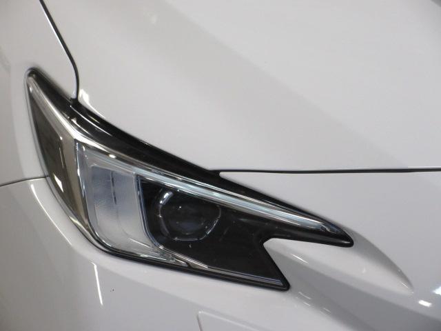 LEDヘッドランプ 長寿命、省電力で暗い夜道も明るく照らしてくれます!長い目で見て、とても経済的なLEDヘッドランプ!暗い山道など、しっかりと明るい光で、視界を確保。球切れの心配はほとんどありません!