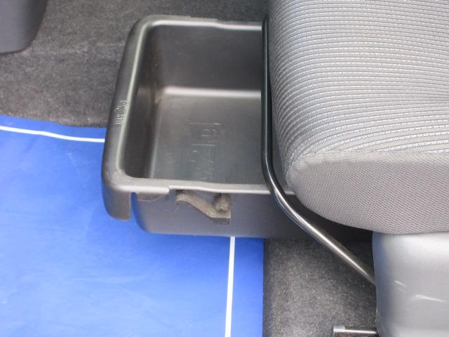 ステラ Ｒ　スマートアシスト　メモリ地デジナビ　ドライブレコーダー　バックカメラ　アイドリングストップ　ＴＦＴマルチインフォメーションディスプレイ　キーレスアクセス＆プッシュスタート　オートエアコン　電動ドアミラー　ハイビームアシスト　ＶＤＣ　運転席シートヒーター（21枚目）