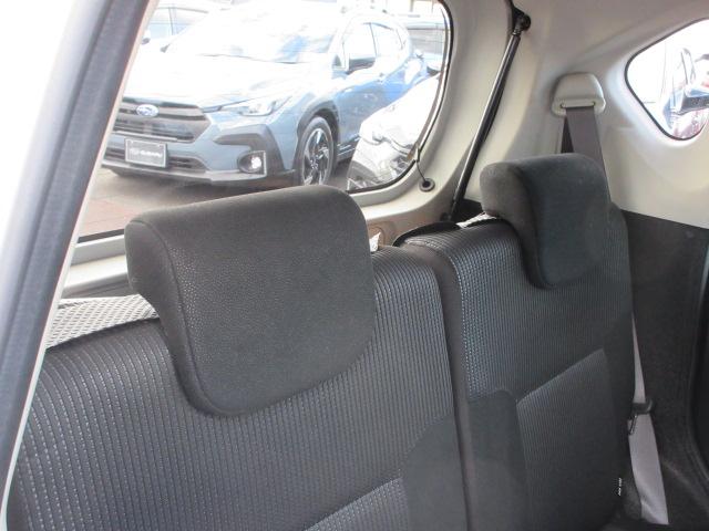 ステラ Ｒ　スマートアシスト　メモリ地デジナビ　ドライブレコーダー　バックカメラ　アイドリングストップ　ＴＦＴマルチインフォメーションディスプレイ　キーレスアクセス＆プッシュスタート　オートエアコン　電動ドアミラー　ハイビームアシスト　ＶＤＣ　運転席シートヒーター（25枚目）