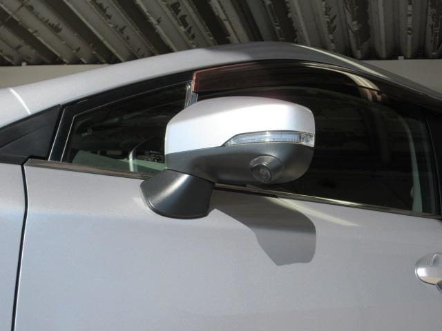 インプレッサスポーツ ２．０ｉ－Ｓ　アイサイト　ＳＤ地デジナビ　ドラレコ　ＥＴＣ　バックカメラ　サイドカメラ　アクセスキ―　リヤビークルディデクション　ヒルホールド　電動パーキングブレーキ　　ＶＤＣ　ＳＲＨ　アイドリングストップ　マルチファンクションディスプレイ　ＵＳＢ電源（16枚目）