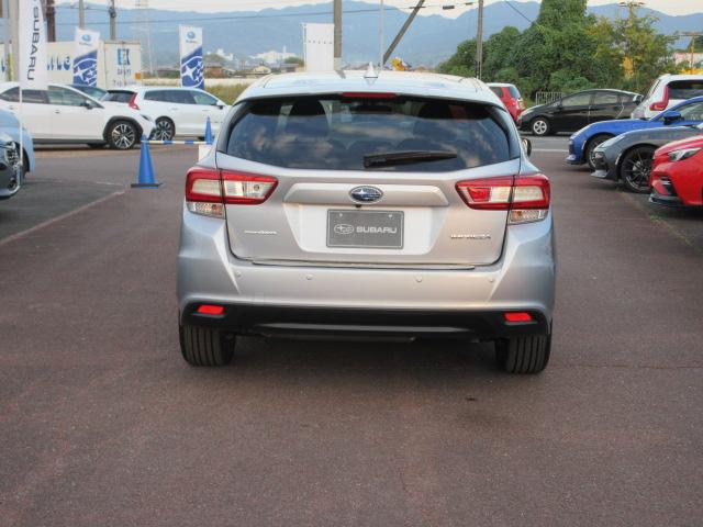 インプレッサスポーツ ２．０ｉ－Ｓ　アイサイト　ＳＤ地デジナビ　ドラレコ　ＥＴＣ　バックカメラ　サイドカメラ　アクセスキ―　リヤビークルディデクション　ヒルホールド　電動パーキングブレーキ　　ＶＤＣ　ＳＲＨ　アイドリングストップ　マルチファンクションディスプレイ　ＵＳＢ電源（24枚目）