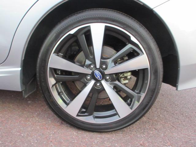 インプレッサスポーツ ２．０ｉ－Ｓ　アイサイト　ＳＤ地デジナビ　ドラレコ　ＥＴＣ　バックカメラ　サイドカメラ　アクセスキ―　リヤビークルディデクション　ヒルホールド　電動パーキングブレーキ　　ＶＤＣ　ＳＲＨ　アイドリングストップ　マルチファンクションディスプレイ　ＵＳＢ電源（30枚目）