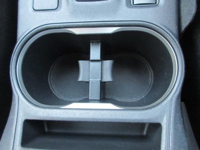 インプレッサスポーツ ２．０ｉ－Ｓ　アイサイト　ＳＤ地デジナビ　ドラレコ　ＥＴＣ　バックカメラ　サイドカメラ　アクセスキ―　リヤビークルディデクション　ヒルホールド　電動パーキングブレーキ　　ＶＤＣ　ＳＲＨ　アイドリングストップ　マルチファンクションディスプレイ　ＵＳＢ電源（38枚目）