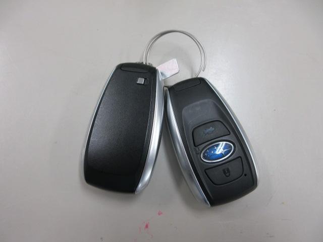 インプレッサスポーツ ２．０ｉ－Ｓ　アイサイト　ＳＤ地デジナビ　ドラレコ　ＥＴＣ　バックカメラ　サイドカメラ　アクセスキ―　リヤビークルディデクション　ヒルホールド　電動パーキングブレーキ　　ＶＤＣ　ＳＲＨ　アイドリングストップ　マルチファンクションディスプレイ　ＵＳＢ電源（44枚目）