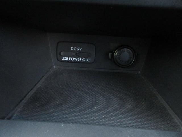 インプレッサスポーツ ２．０ｉ－Ｓ　アイサイト　ＳＤ地デジナビ　ドラレコ　ＥＴＣ　バックカメラ　サイドカメラ　アクセスキ―　リヤビークルディデクション　ヒルホールド　電動パーキングブレーキ　　ＶＤＣ　ＳＲＨ　アイドリングストップ　マルチファンクションディスプレイ　ＵＳＢ電源（45枚目）