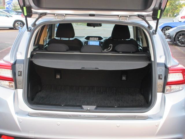 インプレッサスポーツ ２．０ｉ－Ｓ　アイサイト　ＳＤ地デジナビ　ドラレコ　ＥＴＣ　バックカメラ　サイドカメラ　アクセスキ―　リヤビークルディデクション　ヒルホールド　電動パーキングブレーキ　　ＶＤＣ　ＳＲＨ　アイドリングストップ　マルチファンクションディスプレイ　ＵＳＢ電源（55枚目）