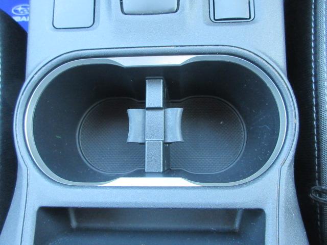 インプレッサスポーツ 2.0i-L アイサイト 地デジナビ ドラレコ ETC バックカメラ アイドリングストップ マルチファンクションディスプレイ パドルシフト オートライト LEDヘッドライト 電動ドアミラー ヘッドランプウォッシャー オートエアコン VDC(24枚目)