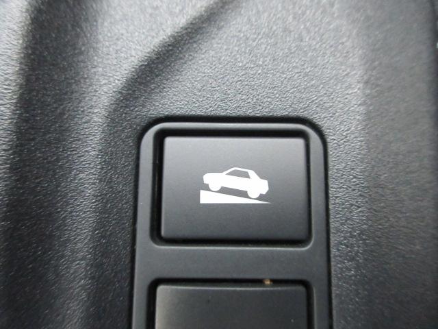 �q���z�[���h�@�\�@�@�@�\���n�m�ɂ���ƁA�o���Ńu���[�L�𓥂�Œ�Ԃ����ꍇ�A��Ԃ̖�P�b��Ɏ����I�ɓd���p�[�L���O�u���[�L���쓮���܂��B�⓹���i�̍ہA�Q�Ă��ɃX�^�[�g���o���邽�߁A�ƂĂ����S�B