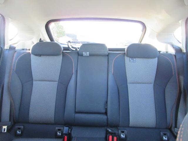 ＸＶ ２．０ｉ－Ｓ　アイサイト　ＳＤ地デジナビ　ドラレコ　ＥＴＣ　バックカメラ　サイドカメラ　ヒルホールド　ＳＲＨ　ＶＤＣ　Ｘ－ＭＯＤＥ　パドルシフト　オートライト　マルチファンクションディスプレイ　ＬＥＤヘッドライト　フォグランプ　電動パーキングブレーキ（27枚目）