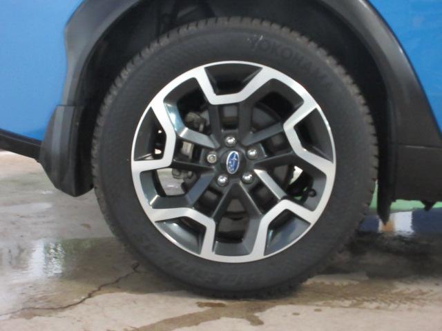 ＸＶ ２．０ｉ－Ｌ　アイサイト　ＳＤ地デジナビ　ＶＤＣ　ＥＴＣ　バックカメラ　ハイビームアシスト　リヤビークルディデクション　アイドリングストップ　リモコンキー　マルチファンクションディスプレイ　ＨＩＤヘッドライト　ＵＳＢ電源　パドルシフト　オートライト（8枚目）