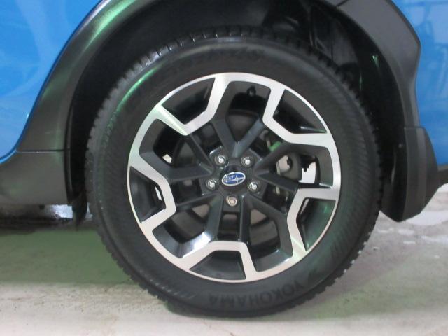 ＸＶ ２．０ｉ－Ｌ　アイサイト　ＳＤ地デジナビ　ＶＤＣ　ＥＴＣ　バックカメラ　ハイビームアシスト　リヤビークルディデクション　アイドリングストップ　リモコンキー　マルチファンクションディスプレイ　ＨＩＤヘッドライト　ＵＳＢ電源　パドルシフト　オートライト（9枚目）