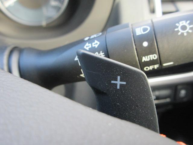 ＸＶ ２．０ｉ－Ｌ　アイサイト　ＳＤ地デジナビ　ＶＤＣ　ＥＴＣ　バックカメラ　ハイビームアシスト　リヤビークルディデクション　アイドリングストップ　リモコンキー　マルチファンクションディスプレイ　ＨＩＤヘッドライト　ＵＳＢ電源　パドルシフト　オートライト（30枚目）