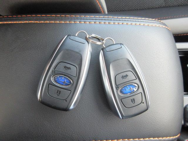 ＸＶ ２．０ｉ－Ｌ　アイサイト　ＳＤ地デジナビ　ＶＤＣ　ＥＴＣ　バックカメラ　ハイビームアシスト　リヤビークルディデクション　アイドリングストップ　リモコンキー　マルチファンクションディスプレイ　ＨＩＤヘッドライト　ＵＳＢ電源　パドルシフト　オートライト（34枚目）