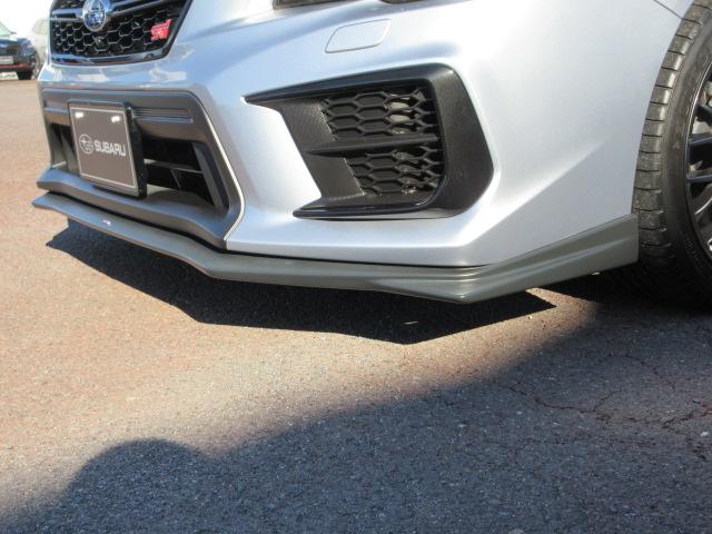 �r�s�h�t�����g�A���_�[�X�|�C���[�@�������s���Ƀt�����g���Ɏ󂯂��C�̗���𐮂��A�}�C�i�X���t�g�𔭐������邱�ƂŃt�����g�^�C���̐ڒn��������