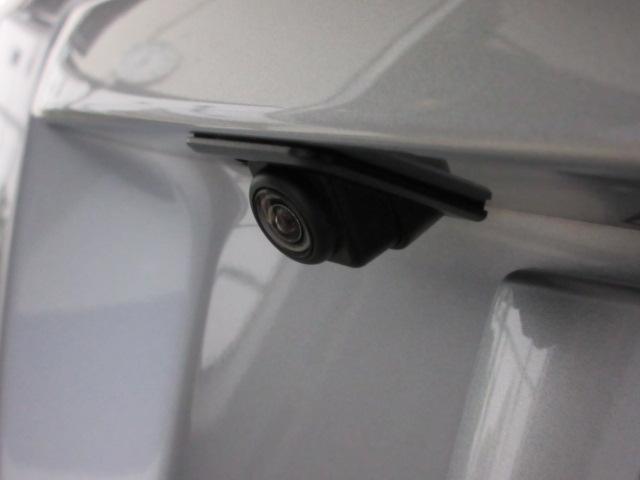 �����Ȃ������A�J�����Ŏ��F���m�ہ@�@�o�b�N�J���������@�o�b�N�����ۂ́A�l���Q���Ȃǂ�������ƃ��j�^�[�ɉf���o�����̂ŁA���S�ł��B