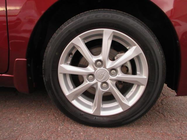 ステラ Ｇ　スマートアシスト　地デジナビ　ＥＴＣ　ドラレコ　アイドリングストップ　　電動ドアミラー　オートエアコン　パワーウインドウ　アクセサリーソケット　シートアンダートレイ　アームレスト　ドリンクホルダー　マルチインフォメーションディスプレイ（7枚目）