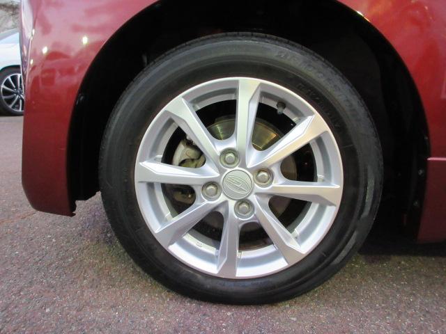 ステラ Ｇ　スマートアシスト　地デジナビ　ＥＴＣ　ドラレコ　アイドリングストップ　　電動ドアミラー　オートエアコン　パワーウインドウ　アクセサリーソケット　シートアンダートレイ　アームレスト　ドリンクホルダー　マルチインフォメーションディスプレイ（10枚目）