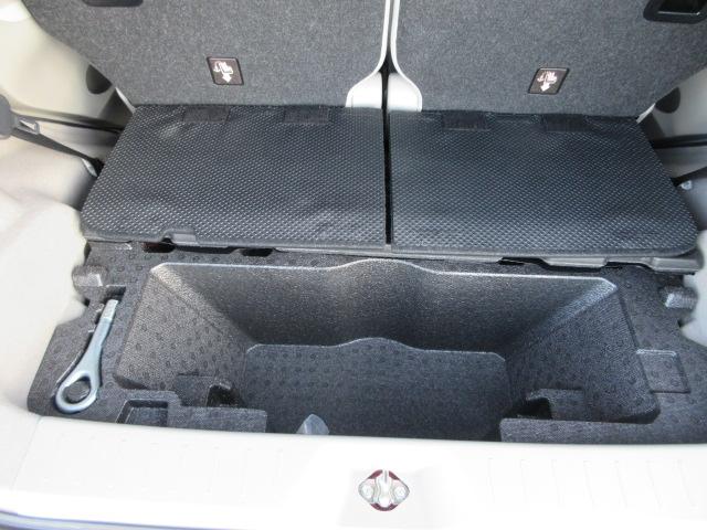 ステラ Ｇ　スマートアシスト　地デジナビ　ＥＴＣ　ドラレコ　アイドリングストップ　　電動ドアミラー　オートエアコン　パワーウインドウ　アクセサリーソケット　シートアンダートレイ　アームレスト　ドリンクホルダー　マルチインフォメーションディスプレイ（29枚目）