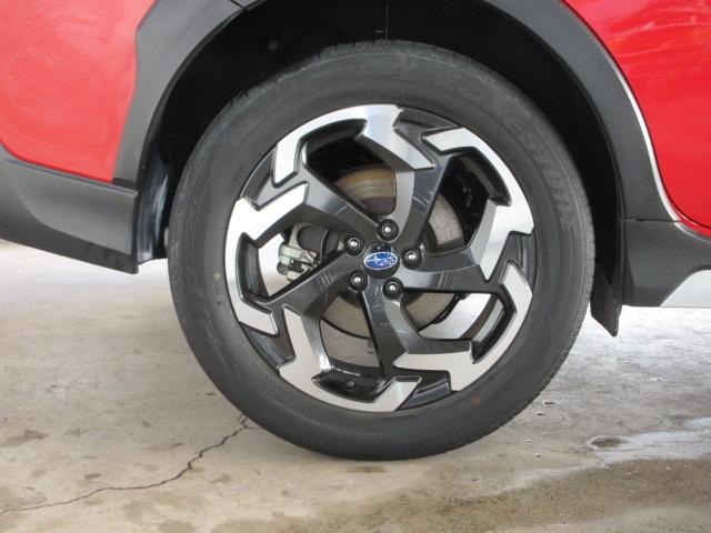 ＸＶ アドバンス　アイサイト　地デジナビ　ドラレコ　ＥＴＣ　バックカメラ　サイドカメラ　フロントカメラ　ＡＶＨ　ＳＲＨ　ＶＤＣ　Ｘ－ＭＯＤＥ　パドルシフト　オートライト　マルチファンクションディスプレイ　ＬＥＤヘッドライト　電動パーキングブレーキ（8枚目）