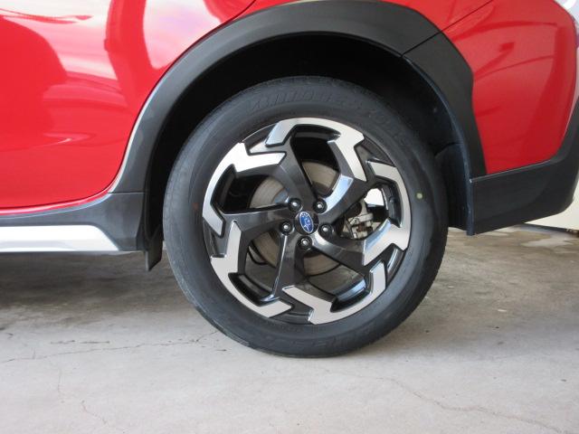 ＸＶ アドバンス　アイサイト　地デジナビ　ドラレコ　ＥＴＣ　バックカメラ　サイドカメラ　フロントカメラ　ＡＶＨ　ＳＲＨ　ＶＤＣ　Ｘ－ＭＯＤＥ　パドルシフト　オートライト　マルチファンクションディスプレイ　ＬＥＤヘッドライト　電動パーキングブレーキ（9枚目）