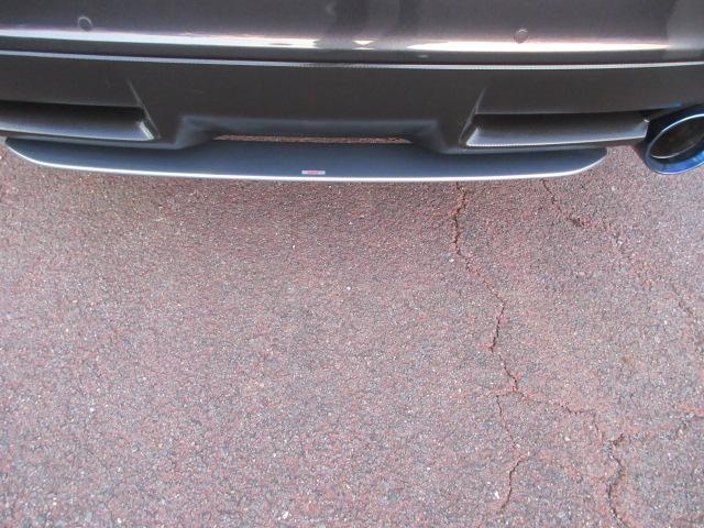 レヴォーグ １．６ＳＴＩＳｐｏｒｔ　　アイサイト　地デジナビ　ＥＴＣ　社外マフラー　ＳＴＩエアロ　フロントカメラ　サイドカメラ　リヤビークルディデクション　　ＡＶＨ　電動パーキングブレーキ　パワーシート　　シートヒーター　ＶＤＣ　トノカバー　アイドリングストップ（10枚目）