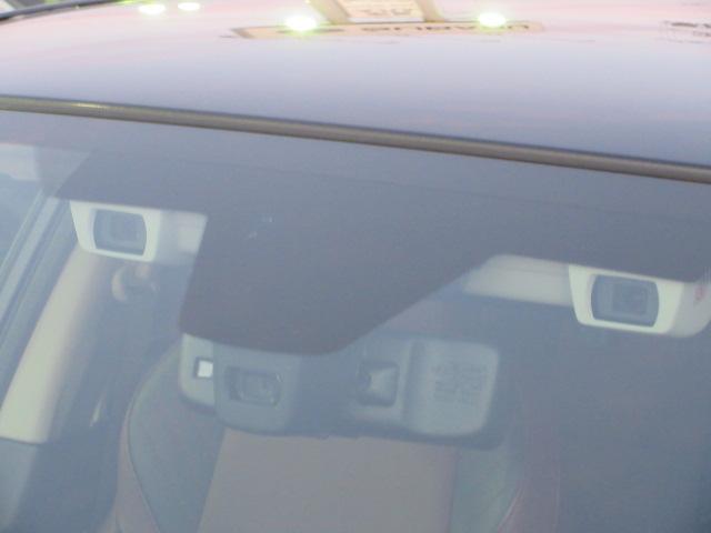 レヴォーグ １．６ＳＴＩＳｐｏｒｔ　　アイサイト　地デジナビ　ＥＴＣ　社外マフラー　ＳＴＩエアロ　フロントカメラ　サイドカメラ　リヤビークルディデクション　　ＡＶＨ　電動パーキングブレーキ　パワーシート　　シートヒーター　ＶＤＣ　トノカバー　アイドリングストップ（20枚目）