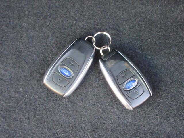 レヴォーグ １．６ＳＴＩＳｐｏｒｔ　　アイサイト　地デジナビ　ＥＴＣ　社外マフラー　ＳＴＩエアロ　フロントカメラ　サイドカメラ　リヤビークルディデクション　　ＡＶＨ　電動パーキングブレーキ　パワーシート　　シートヒーター　ＶＤＣ　トノカバー　アイドリングストップ（44枚目）