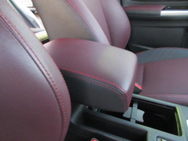 レヴォーグ １．６ＳＴＩＳｐｏｒｔ　　アイサイト　地デジナビ　ＥＴＣ　社外マフラー　ＳＴＩエアロ　フロントカメラ　サイドカメラ　リヤビークルディデクション　　ＡＶＨ　電動パーキングブレーキ　パワーシート　　シートヒーター　ＶＤＣ　トノカバー　アイドリングストップ（51枚目）