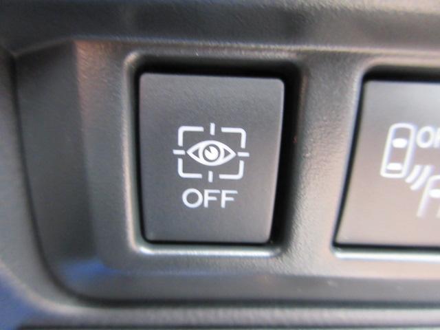 �h���C�o�[���Ԃɏ�荞�ނƁA�C���p�l�o�C�U�[�ɓ������ꂽ�J�������h���C�o�[�̊��F���B���̃V�X�e�����A�������P���������h���C�u���A��������ƃT�|�[�g���܂��B������^�]�̐S�z�͂���܂���B