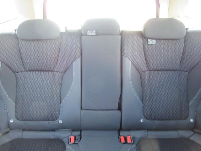 �㕔���Ȃɂ́A�A�[�����X�g����������Ă��܂��B��Ȃɓ��悳�������A���K�ł��B�J�b�v�z���_�[�����Ă��܂��B