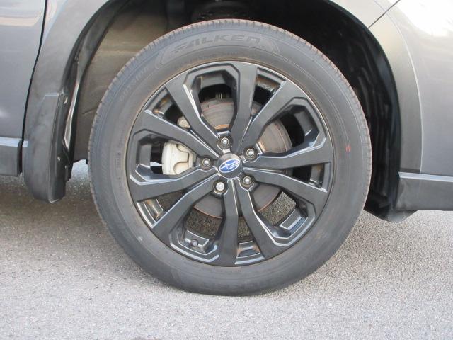 �E�O�@�P�W�C���`�A���~�z�C�[���@�@�@�^�C���T�C�Y�́A�Q�Q�T�^�T�T�q�P�W�ł��B�u���z�C�[�����b�N�i�b�g�͓W���p�ł��v