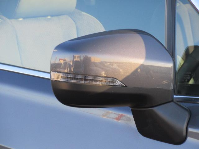 �E�C���J�[�t�h�A�~���[�@�@�@���s�҂⎩�]�ԁA�Ό��ԂȂǂ����₷�����S���Ɍ��ʓI�ł��B